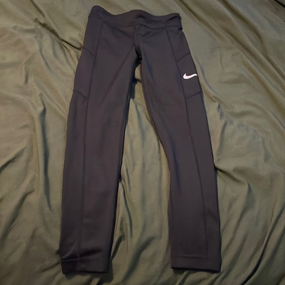 NIKE black leggings! Never worn !!